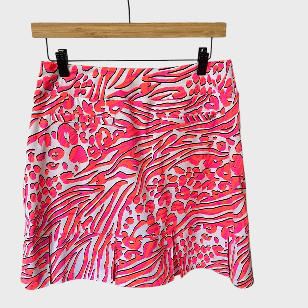 Tail Hot Pink Animal-Print skort. - Picture 2 of 6